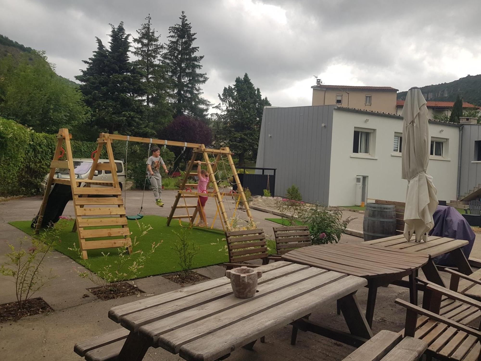 Gite Aux Tourterelles Tournemire  Exterior foto